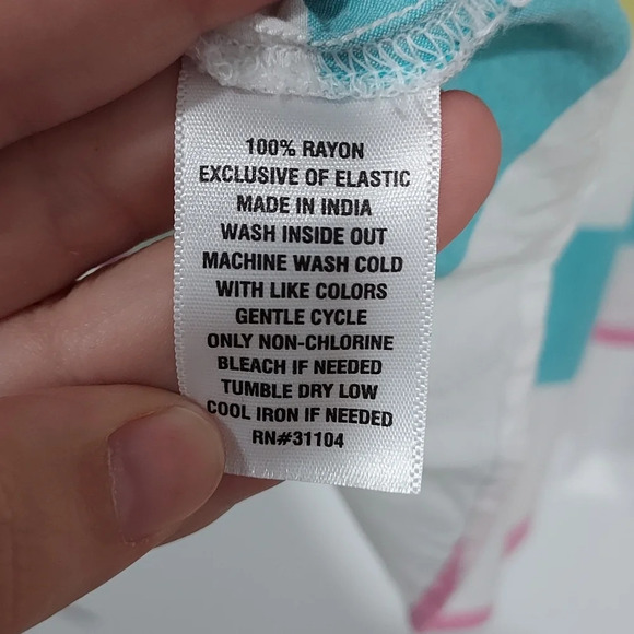 Crown & Ivy Multicolored Striped Peasant Blouse Split Neck in Size 1X - Picture 8 of 9